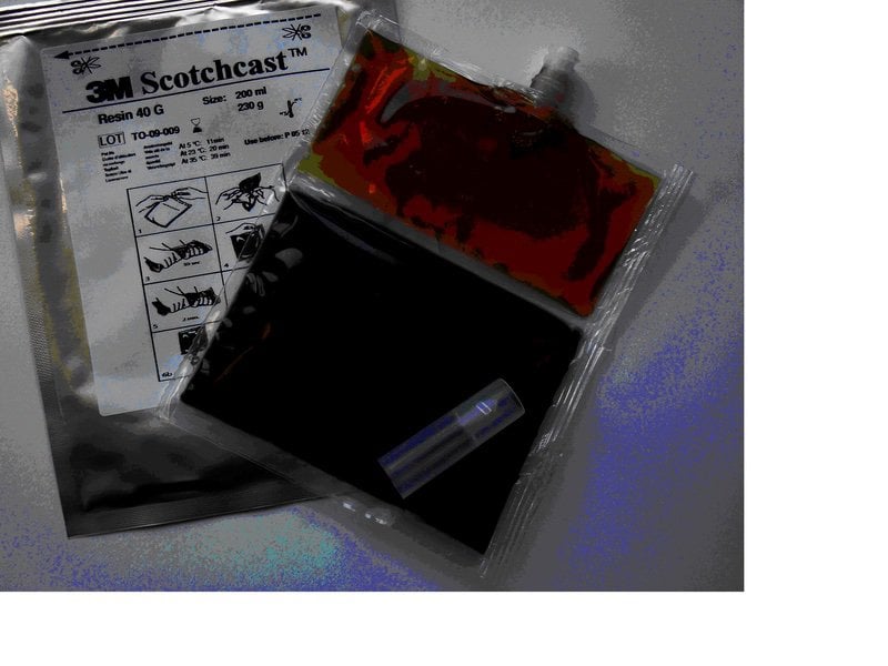 3M™ Scotchcast™ SC 40 műgyantatasak, C méret, 370 ml. Ömlesztett csomag