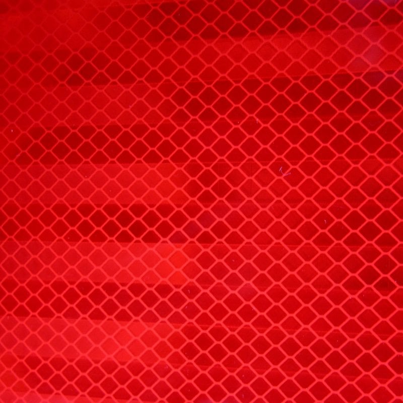 983-72 TankerStickers Red 50mmx106mm 50m roll