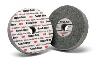 3M™ Scotch-Brite™ Deburr and Finish PRO, DP-UW furatos préselt korong, 8C CRS+, 152 mm x 25,4 mm x 25,4 mm