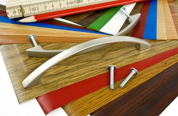 Furniture wrapping: a new look in an easy way