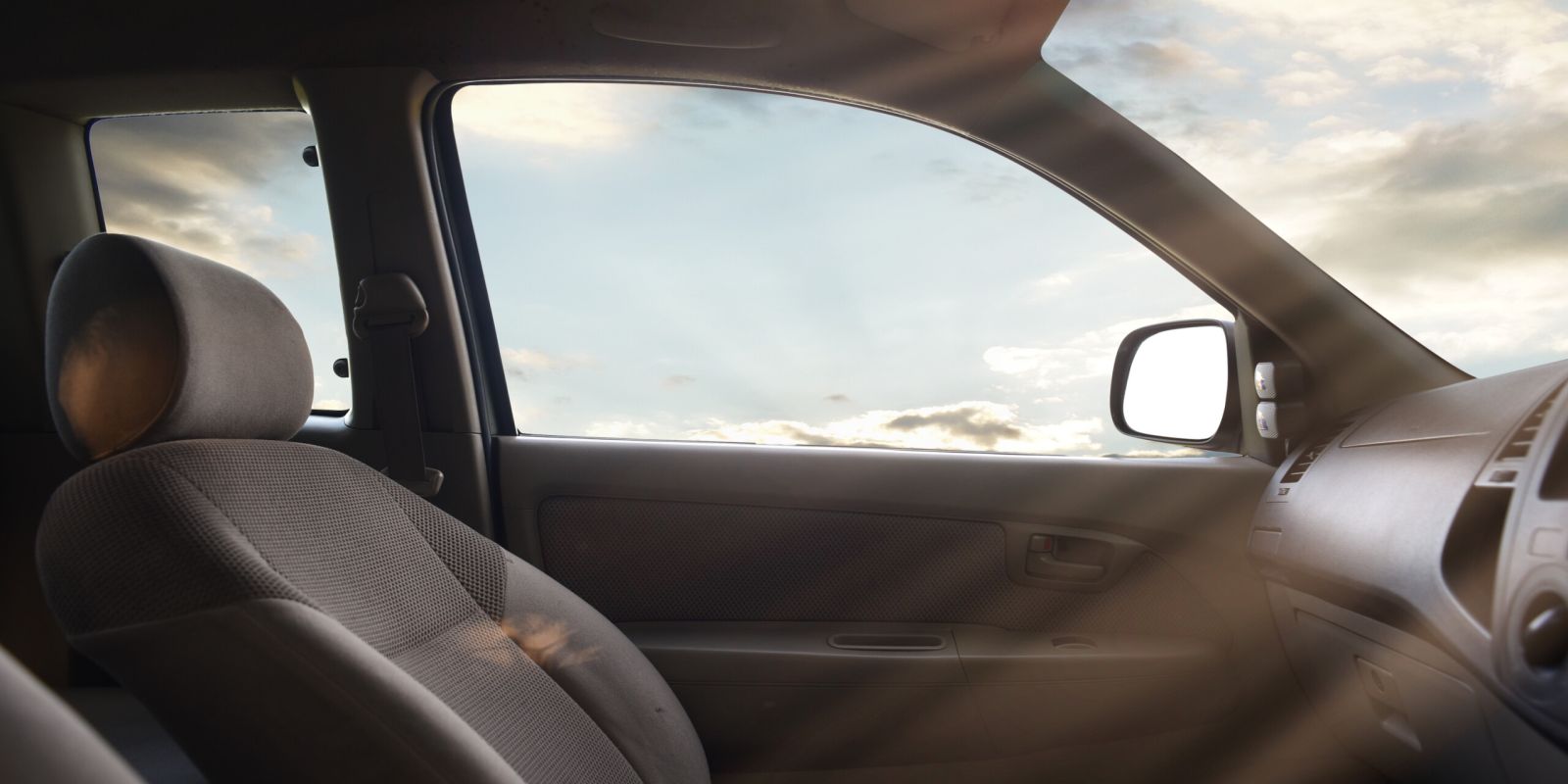 Autóüveg fóliázás házilag