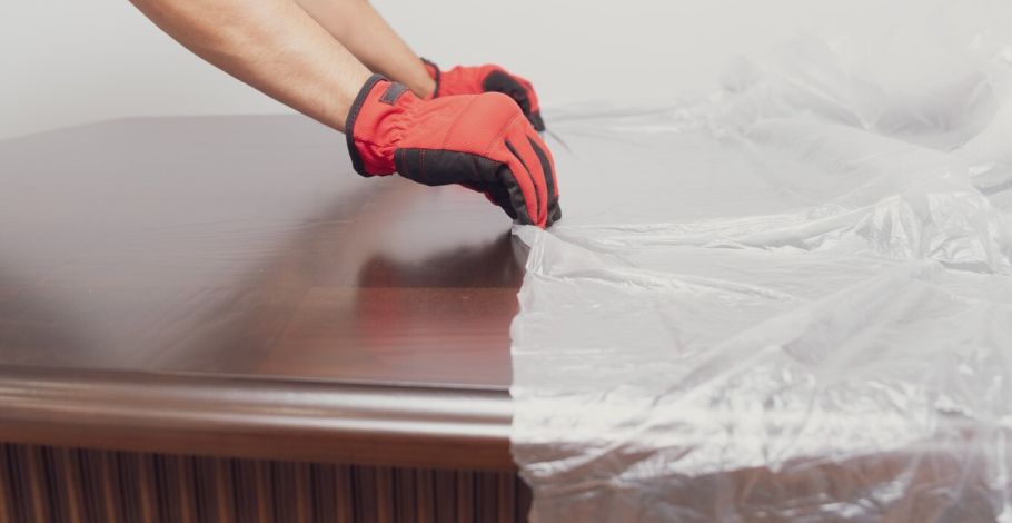 Maszkoló fólia: védelem a munkálatok közben