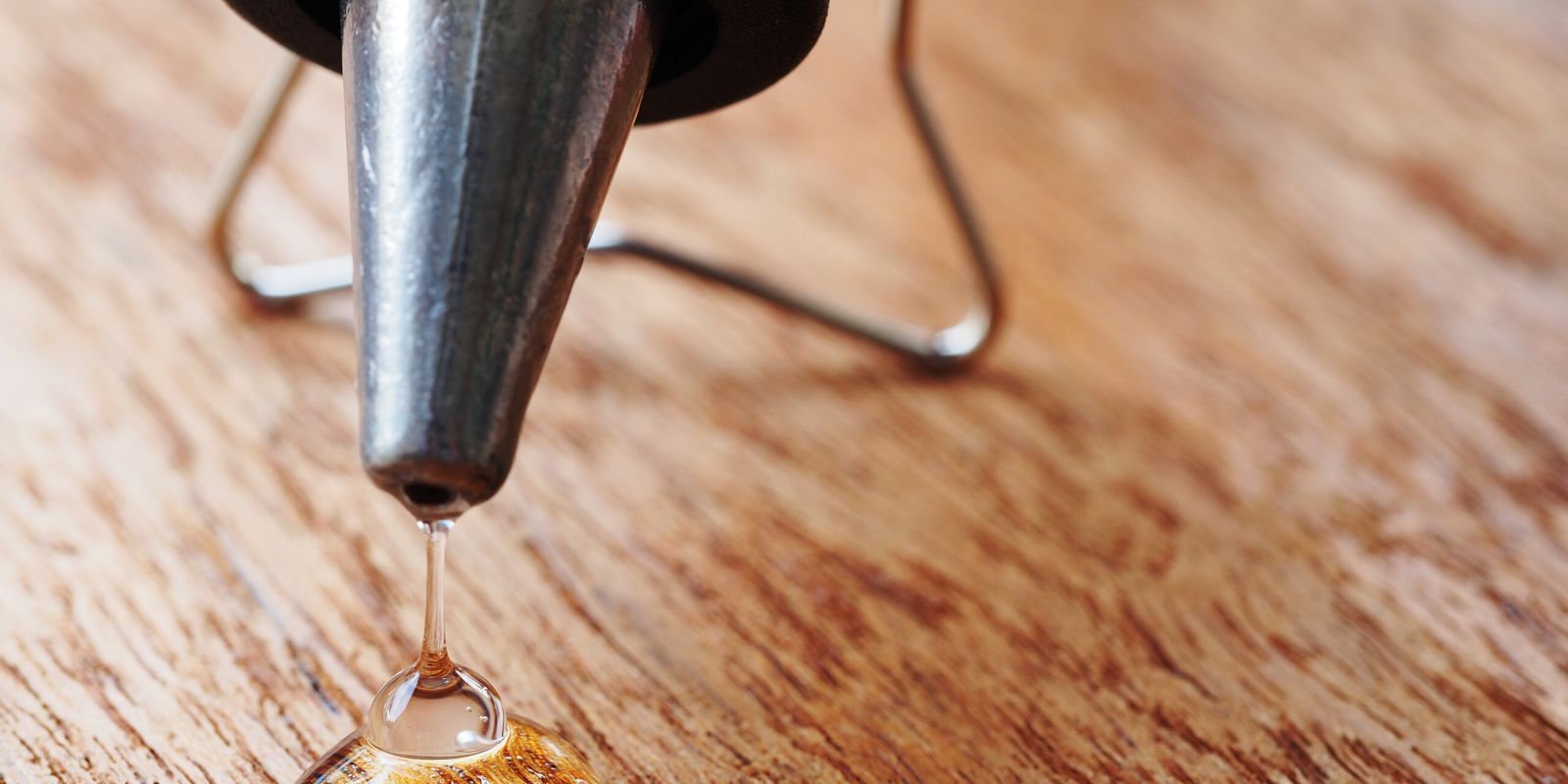 Ragasztók: tapadjon, aminek tapadnia kell!