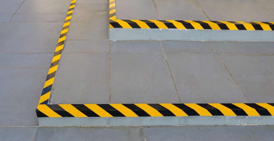 Floor marking tape: the versatile tool that is indispensable in every building