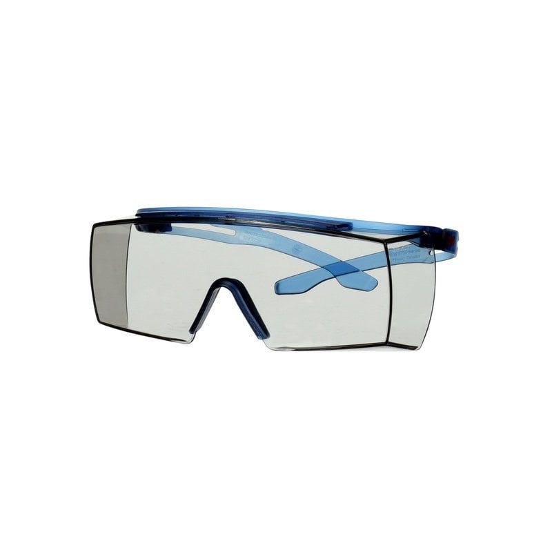 3M™ SecureFit™ 3700 Látásjavító szemüveg felett hordható védőszemüveg, , kék szárral, szemöldökvédelem, Scotchgard™ páramentes bevonat, (K&N) I/O halványszürke lencsék, SF3707SGAF-